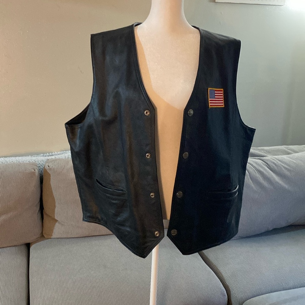 Men’s XL Leather Vest